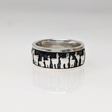 Load image into Gallery viewer, Llama Herd Line Eternity Band