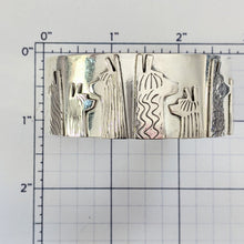 Load image into Gallery viewer, Alpaca Suri Head Silhouette Cuff Bracelet
