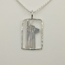 Load image into Gallery viewer, Alpaca Suri Head Open View Pendant - Rectangular Shape Hammered Rim Sterling Silver