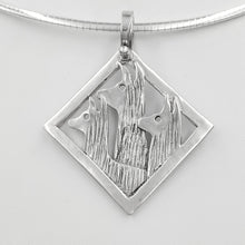Load image into Gallery viewer, Llama Tri-Head Pendant  Diamond shape with smooth rim - Sterling Silver