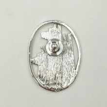 Load image into Gallery viewer, Alpaca Suri Tri-Head Pendant or Pin