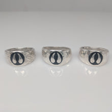 Load image into Gallery viewer, Alpaca or Llama Passion Print Signet Ring 10mm wide  various finishes shown in sterling Silver