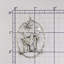 Load image into Gallery viewer, Llama Tri- Herd Oval Pendant